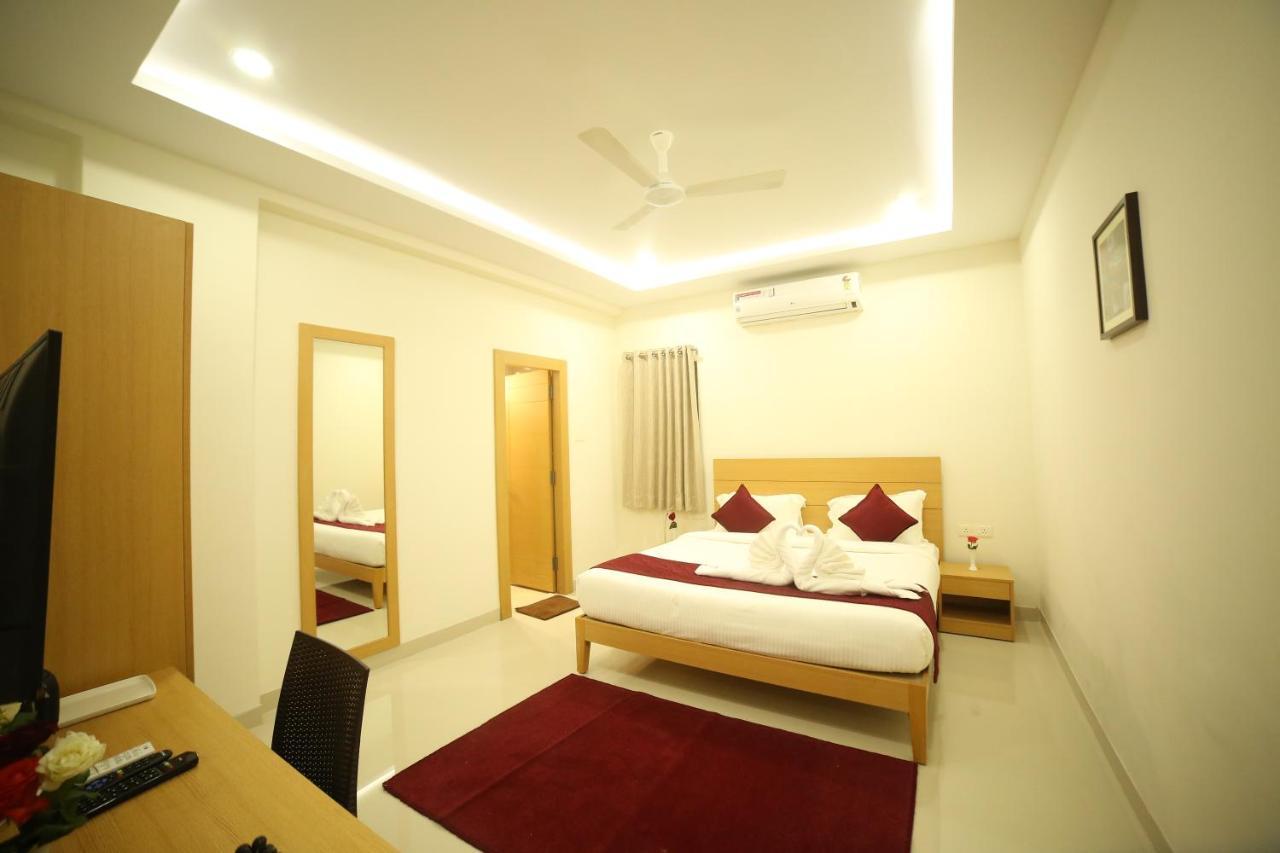 Mg Iris Hotel Tirupati Dış mekan fotoğraf
