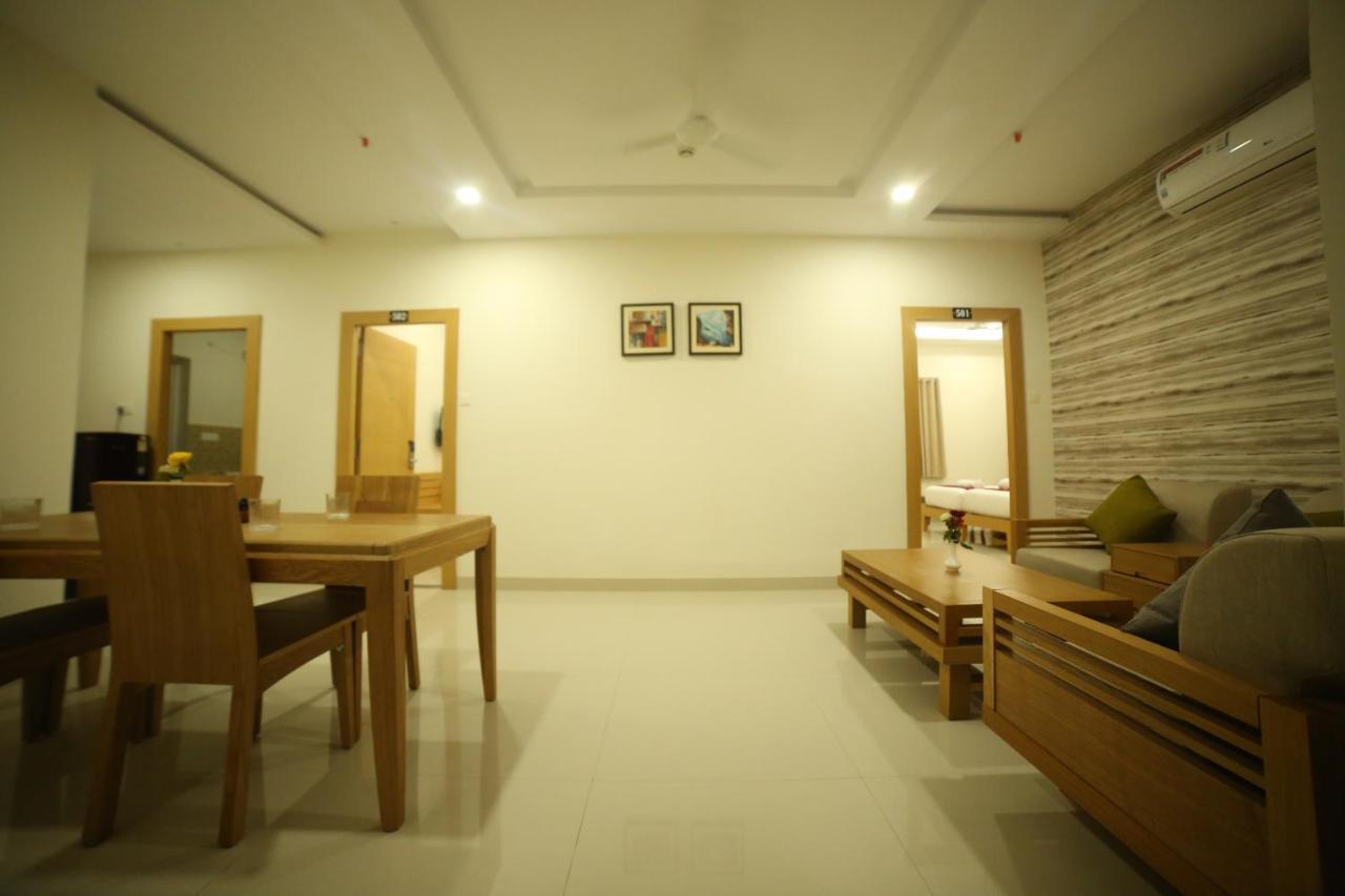 Mg Iris Hotel Tirupati Dış mekan fotoğraf